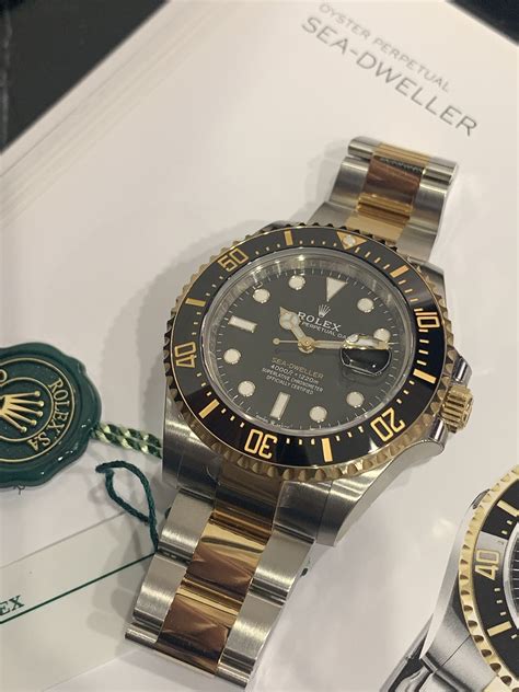 valore rolex seadweller|rolex sea dweller price.